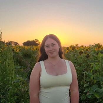 Babysitter in Feilding: Angelia