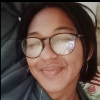 Babysitter Cape Town: Ragiedah