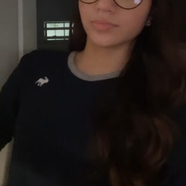 Babysitter in Donna: Mia