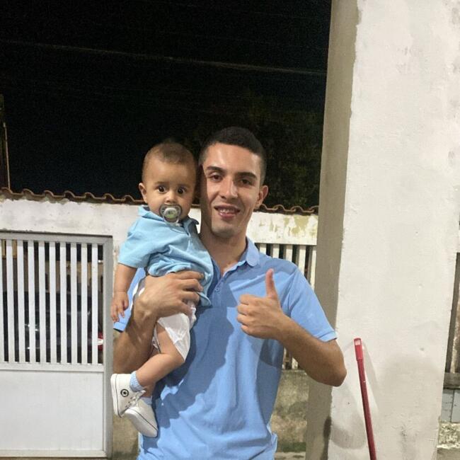 Babysitting job in Itanhaém: Erick