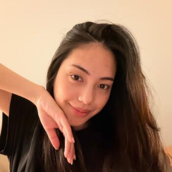 Babysitter in Melbourne: Ma Venus