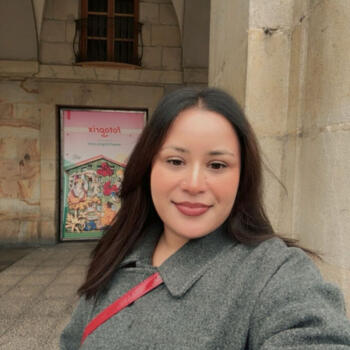 Niñera Vitoria: Laxmi
