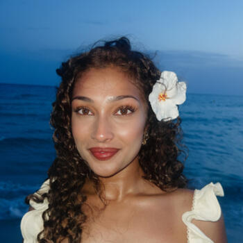 Babysitter in Maidenhead: Aakifah