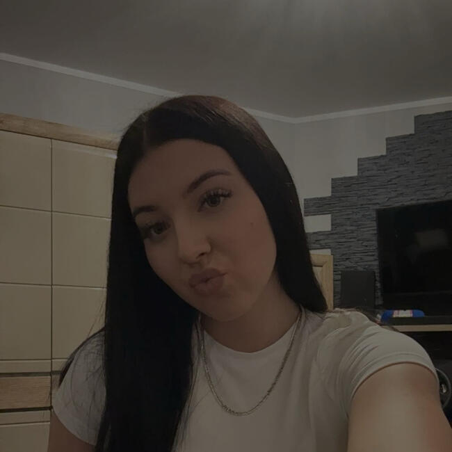 Opiekunka do dziecka w Kłodzko: Aleksandra
