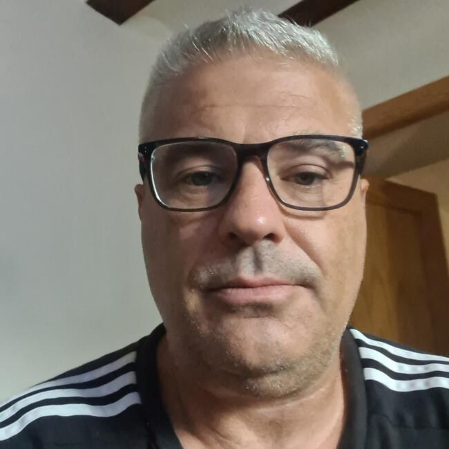 Babysitting job in Valencia: Mario