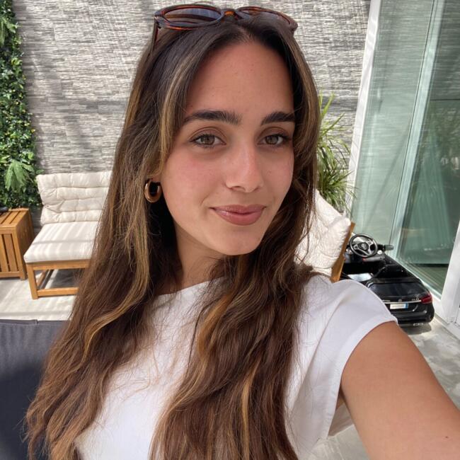 Babysitter in Mafra: Lara