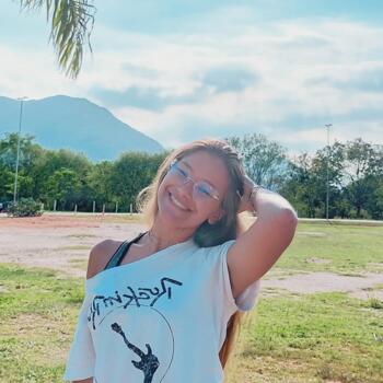 Babysitter Rio de Janeiro: Ester