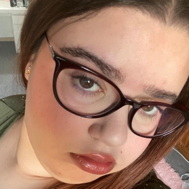 Babysitter in Herstal: Oumaima