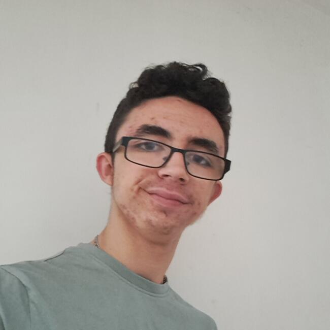 Babysitter in Brighton: Leo