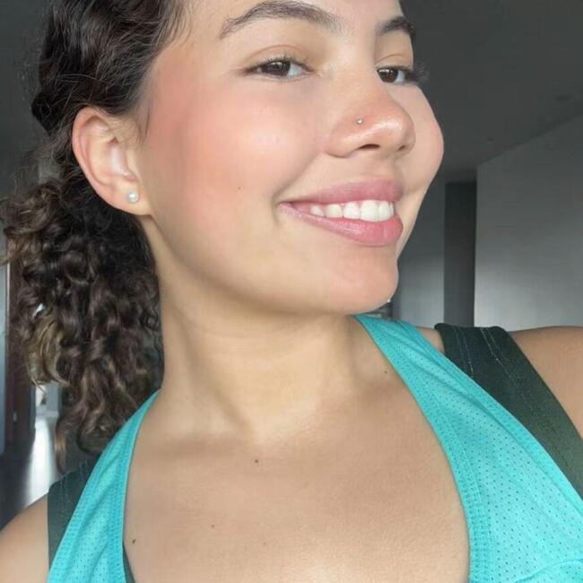Babá em Juiz de Fora: Marina