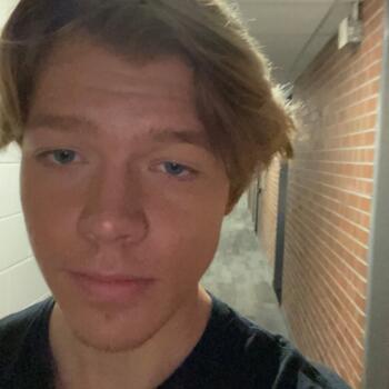 Babysitter in Toronto: Thomas