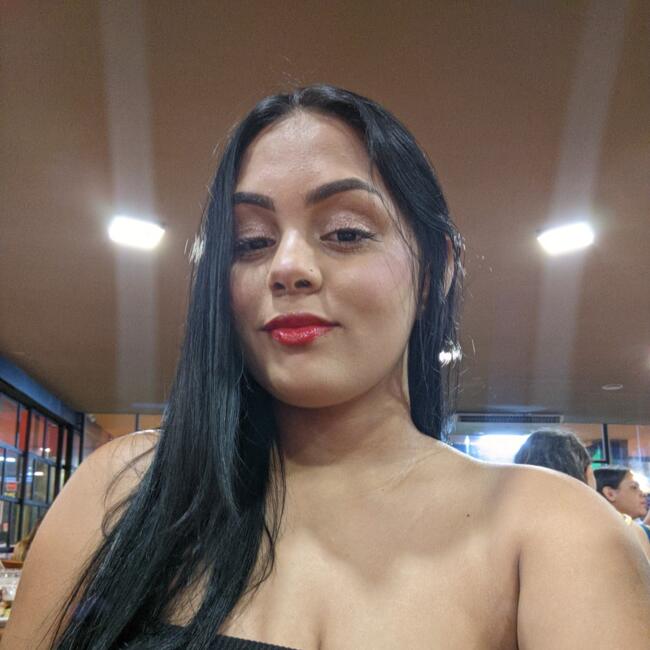 Babysitter in Fortaleza: Clara