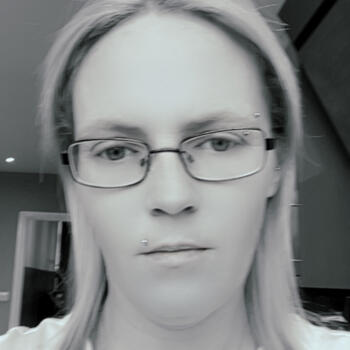 Babysitter in Reading: Maria