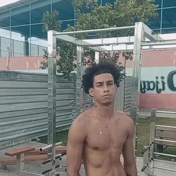 Babysitting job in Vila Velha: babysitting job Vinicius