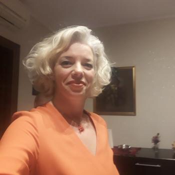 Babysitter a Rozzano: Emanuela
