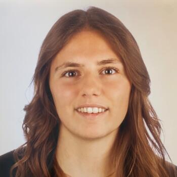Canguro Sabadell: Clara
