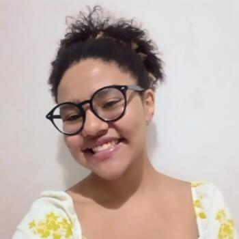 Babysitter in Araraquara: Tais