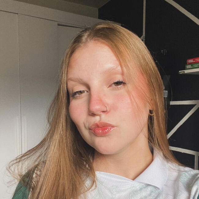 Babá em Araucária: Laíza