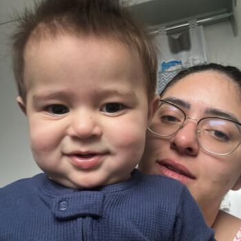 Babysitting job in São José dos Pinhais: babysitting job Adriane