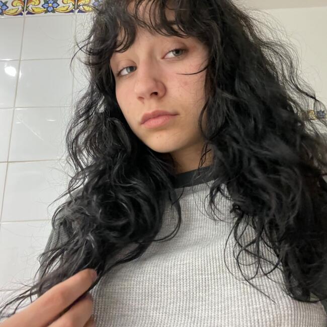 Babysitter in Aix-en-Provence: Lola