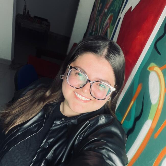 Niñera en General Pico: Tania