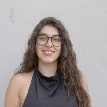 Babysitter in Moita: Ines