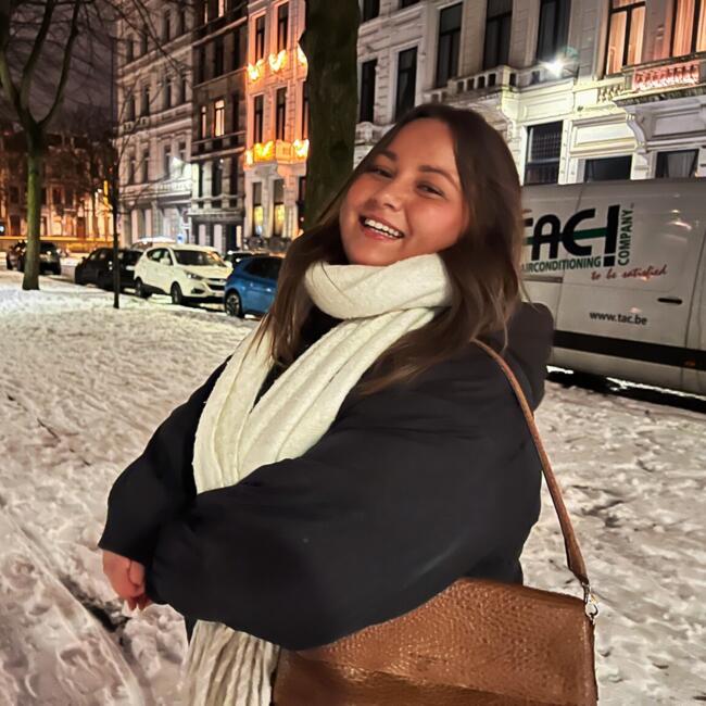 Babysitter in Antwerp: Amber