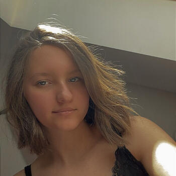 Babysitter Poitiers: Lou Ann