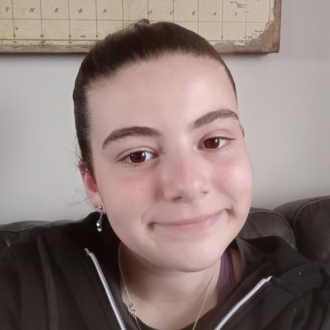 Babysitter in Mœuvres: Evane