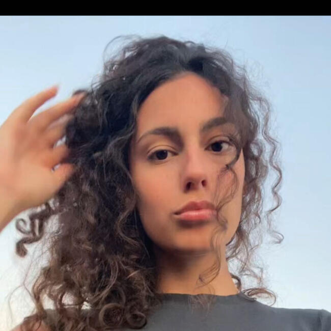 Niñera en Estinnes-au-Mont: Elona