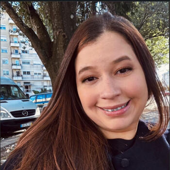 Trabalho de babysitting em Porto: Trabalho de babysitting Sarah