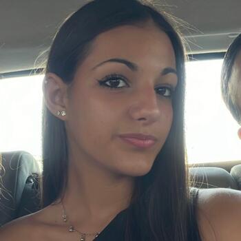 Babysitter em Santa Maria da Feira: Ana