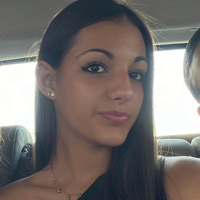 Babysitter em Santa Maria da Feira: Ana