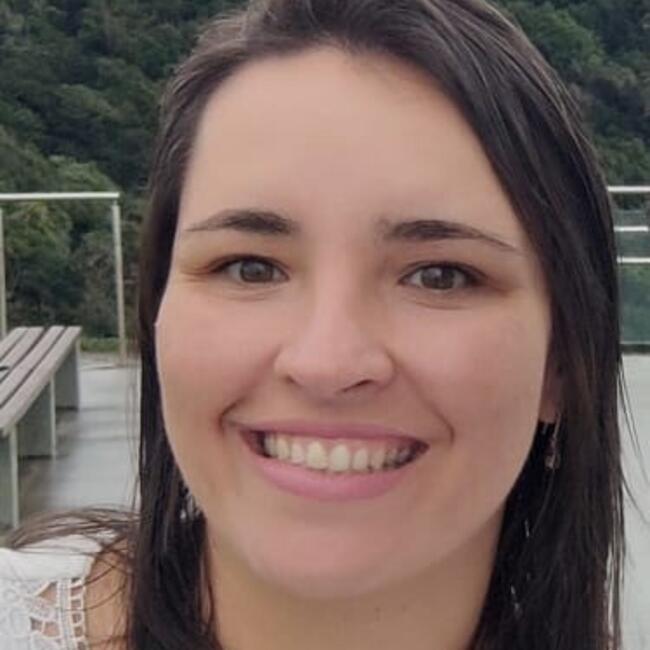 Babysitter in São Bernardo do Campo: Flavia