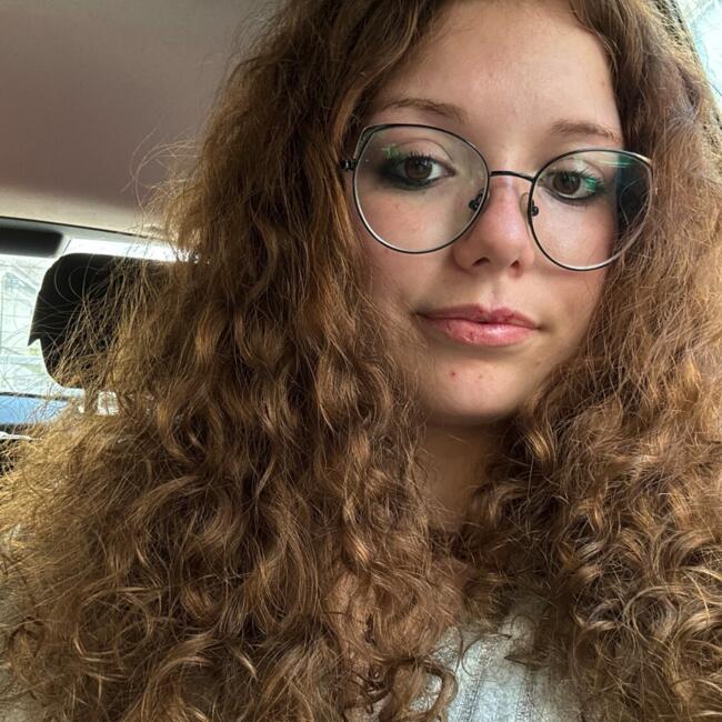 Babysitter in Dour: Illana