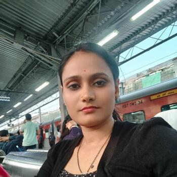 Nanny in Ahmedabad: Poonam