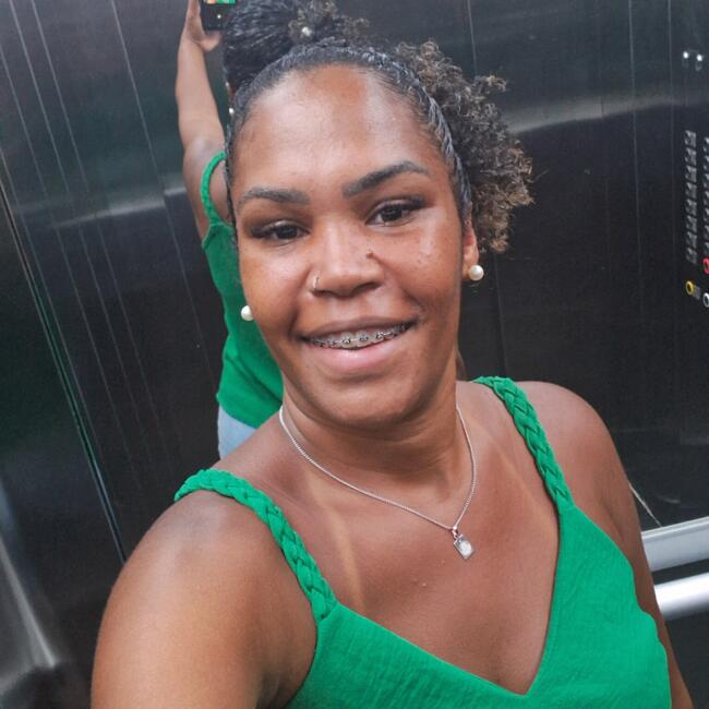 Babysitter in Jundiaí: Ariane