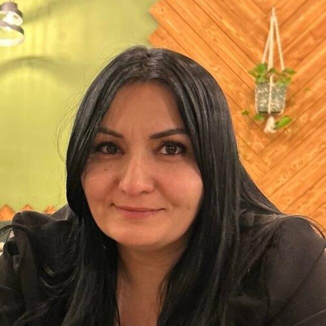 Babysitter in Metsamor: Susan