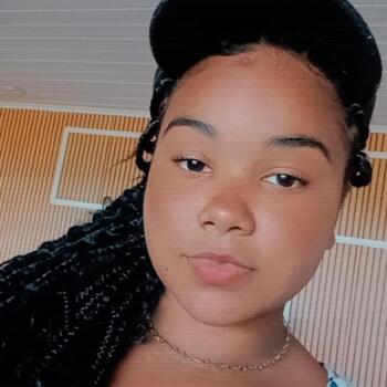 Babysitter in Osasco: Taynara