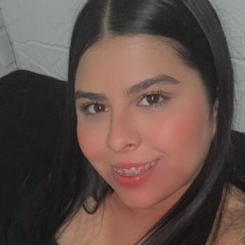 Babysitter in Alajuelita: Nicole