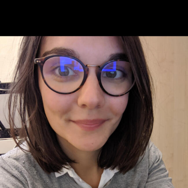 Babysitter in Asnières-sur-Seine: Camille