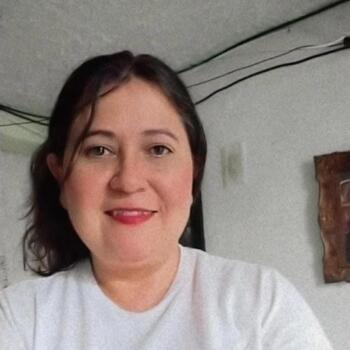 Babysitter Armenia: Martha Adiela Grisales