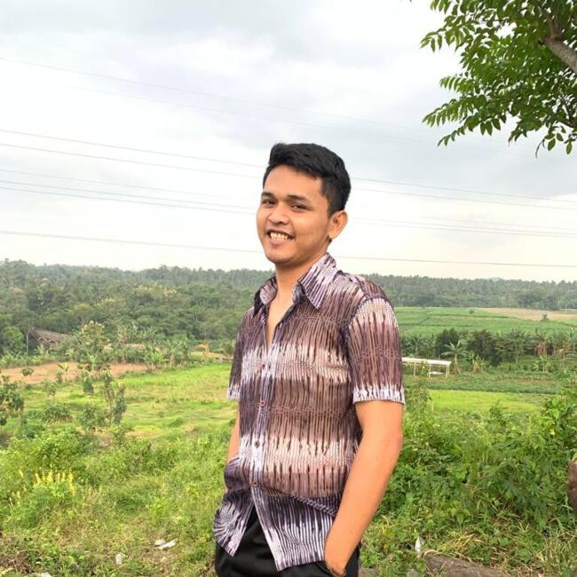 Babysitting job in Sidoarjo: Bangkit