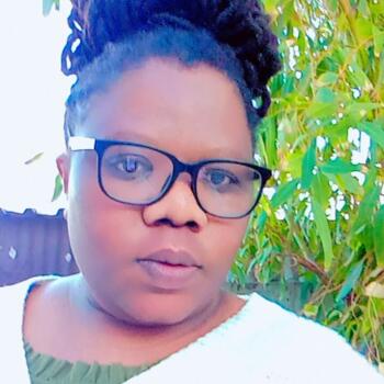 Babysitter in Khayelitsha: Lulama