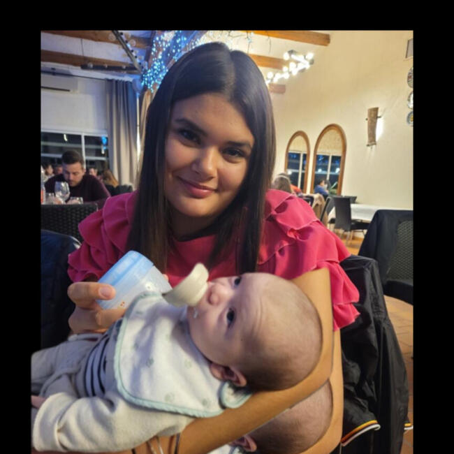 Babysitter in Saint-Estève: Alicia