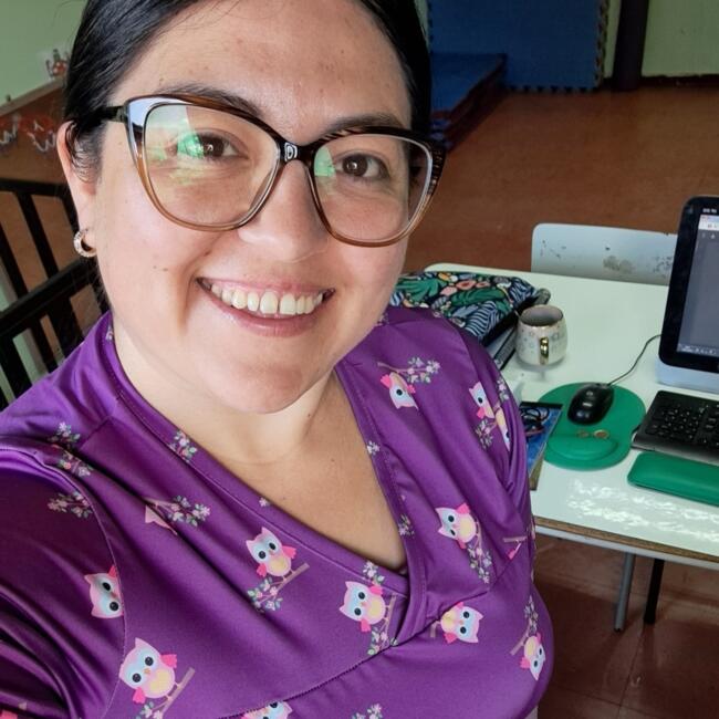 Babysitter in Tomé: Carolina Aedo