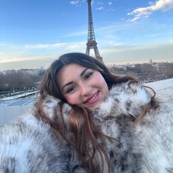 Babysitter em Prior Velho: Carlota