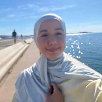 Baby-sitter Marseille: Lina