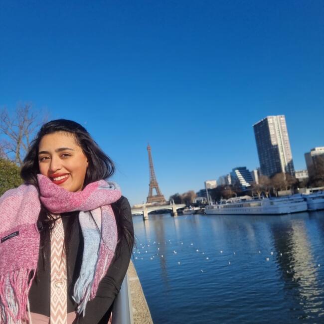 Babysitter in Villejuif: Ahlam