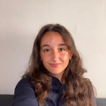 Babysitter in Lyon: Ilona